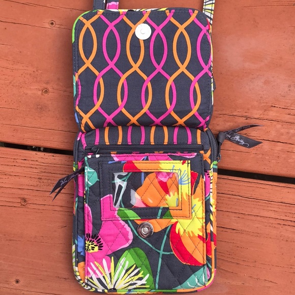 Vera Bradley crossbody - Picture 4 of 5